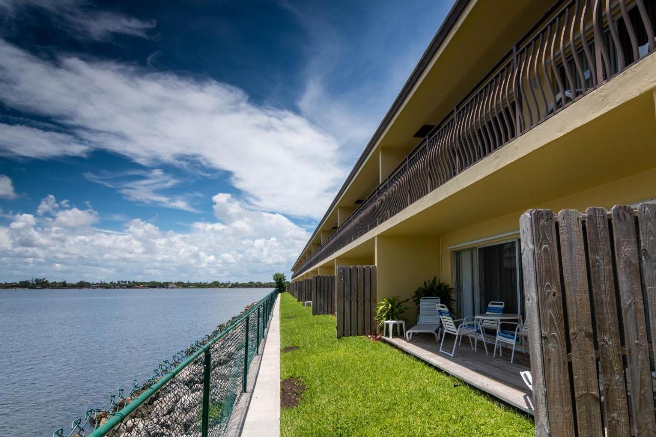 Palm Beach Resort Lake Worth Beach Exteriör bild